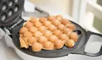 Non-Stick Qq Puff Cake Machine Table Top Eelctric Egg Waffle Maker Machine Ne xm