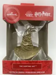 Hallmark HARRY POTTER, 'THE SORTING HAT' Wizarding World, Christmas Ornament