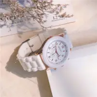 在飛比找蝦皮購物優惠-白色陶瓷時尚潮流學生手錶女孩數字石英錶男孩日式小清新