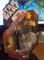 Star Wars 30th 77-07 Padme' Amidala with Coin Attack of the Clones "BRAND NEW"
