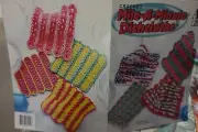 Annies Attic Crochet Book 870115 Mile-A-Minue Dishcloths