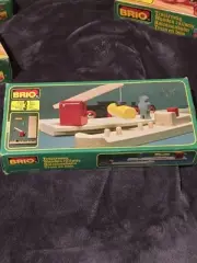 Brio QUAY-BERTH and BARGE #33379 Wooden Trains RARE!