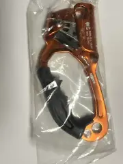 Right Hand Ascender 8-13mm Rope Rock Tree Climbing Clamp Caving Rescue Gear.