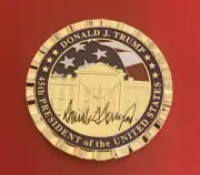 Authentic President Trump 45 Official Commander In Chief Challenge Coin! MAGA