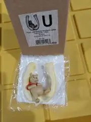 WN13-Enesco - Pooh & Friends - Magnetic Alphabet Letter "U"