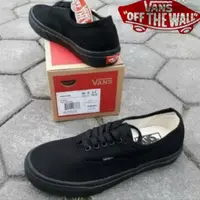 在飛比找蝦皮購物優惠-Vans 鞋款 BLACK POLOS 運動鞋 BLACK 