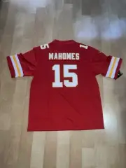 patrick mahomes jersey (L)