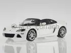 Lotus Europa S white diecast model car 55358 AutoArt 1/43