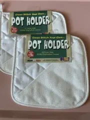 Lot Of 2 14 Count Aida Pot Holders For DIY
