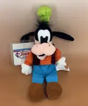 Disney Store GOOFY 9” Bean Bag Plush w/mint tags