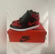 NIKE Women’s 9.5 Air Jordan 1 Retro Hi OG