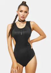 [Devil Fashion] Sleek One Piece Swimsuit