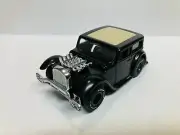 AFX-tras 1932 Hot Pepper Sedan Bla/Tan & AW chass for Aurora AFX Limited run NEW