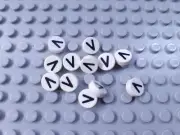 LEGO New Lot of 12 White 1x1 V Shaped Eye Round Tile Pieces
