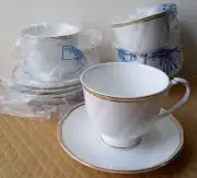 Set of 4 WEDGWOOD Crown Gold TEACUPS and SAUCERS - Bone China - Made in England
