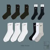 在飛比找蝦皮商城優惠-NIKE COTTON SOCKS 白底黑勾 黑底白勾 長襪