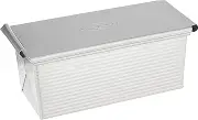 USA PAN 1170PM Bakeware Small Pullman Loaf Pan with Cover, 9 x 4 inch, Nonstick & Quick Release Coating, Made in The USA from Aluminized Steel Silver