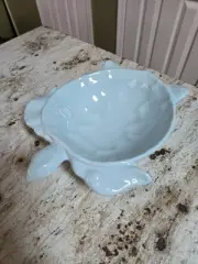 NEW VIETRI Incanto Mare Aqua Turtle Serving Bowl