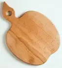 Apple-shaped Solid Wood Cutting Board With Handle for Fruits, Veggies, Cheese