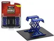 Automotive Double Scissor Lift, Blue 1:64 Scale Diorama Garage Scene