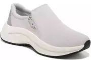 Dr. Scholls Women's Wannabe Zip Sneaker Grey 7.5 M (lot 3)