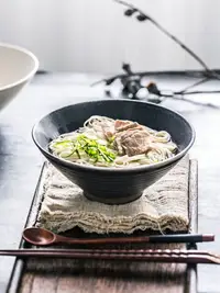 在飛比找樂天市場購物網優惠-日式湯碗家用大號面碗陶瓷大碗創意網紅碗泡面碗日式拉面碗斗笠碗