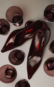 [LUCASHEVA] Love Patent Leather Pumps