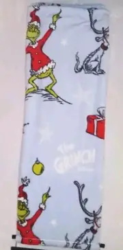 THE GRINCH Ultra Soft Plush Oversized Cozy Holiday Throw Blanket 60x70