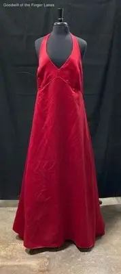 David's Bridal Halter Beaded Apple Bridesmaid Dress & Shawl Size 20 w/ Tag