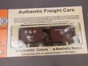 HO SCALE CON-COR BALTIMORE & OHIO PS-1 40' BOX CAR KIT