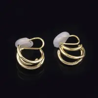 在飛比找momo購物網優惠-【Emi 艾迷】韓系時尚風貌金屬勾勒耳環 耳夾 夾式耳環 無