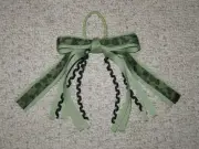 NEW "GREEN CAMOFLAUGE" Pony Tail Hair Bows Girls Ribbon Cheer Streamers