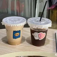 在飛比找蝦皮購物優惠-【臺灣出貨】塑膠一次性飲料杯 拋棄式咖啡杯 pet飲品杯 小