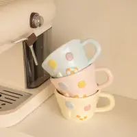 在飛比找momo購物網優惠-【MYUMYU 沐慕家居】拼貼咖啡杯(咖啡杯 馬克杯 辦公室