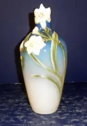 NIB - Franz XP1814 Freesia Vase