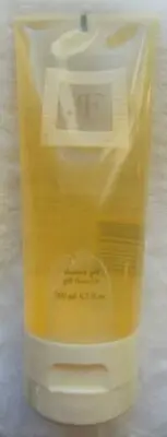 body wash New Avon Jet Femme perfumed shower gel