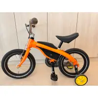 在飛比找蝦皮購物優惠-Bmw幼童腳踏車kidsbike ((2手8成新