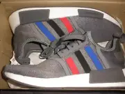 men size 8 Adidas NMD R1 FZ5708