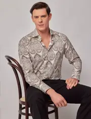 Hawes & Curtis Cream & Black Royal Paisley Slim Curtis Shirt | High Collar Size: XS