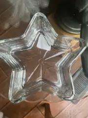 Libbey Star Shaped Clear Glass 6” Wide Holiday Home Decoration Bowl Candy
