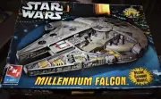 AMT ERTL Star Wars Millennium Falcon Model Kit skill 2, 2005 RC2 Brand, Complete