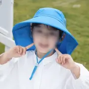 Breathable Kids Sun Hat with Adjustable Neck Protection for Beach Activities