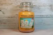 YANKEE CANDLE 22 oz. *RARE BEAUTY* MERRY MARSHMELLOW: NEVER BURNED