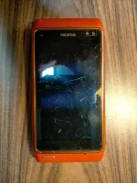 在飛比找露天拍賣優惠-X.故障手機B4584*9089- Nokia N8 (N8