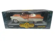 1956 Ford Sunliner American Muscle, Die-cast 1:18 Coral White Ertl Collectibles
