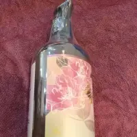 在飛比找蝦皮購物優惠-海鹽磨砂spa沐浴露500ml #洗澡 #去角質