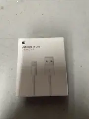 Apple MD819AM/A White - Lightning to USB Cable 2M *** BRAND NEW ***