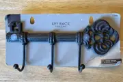 Wall Mount Skeleton 3 Key Holder 3 Hooks Cast Iron Bronze Rustic Farmhouse New