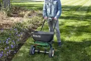 Push Fertilizer Spreader Lawn and Garden Seeding and Weed Control Yard Hopper Pk