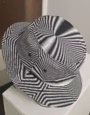 ️BNWT STUSSY BUCKET HAT SKATER HIP HOP RAP CAP L/XL VASARELY PSCYH TRIP OP ART